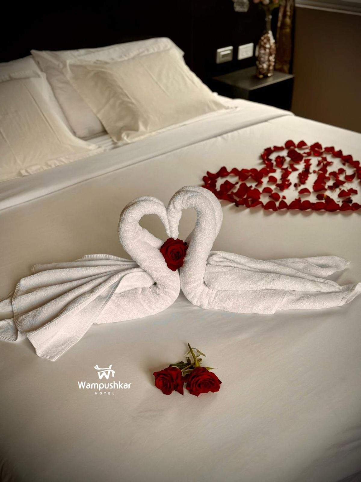 Hotel Wampushkar Zamora Екстер'єр фото
